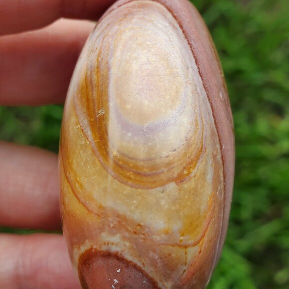 Polychrome Jasper Palm Stone (PC204) - Picture 4 of 9